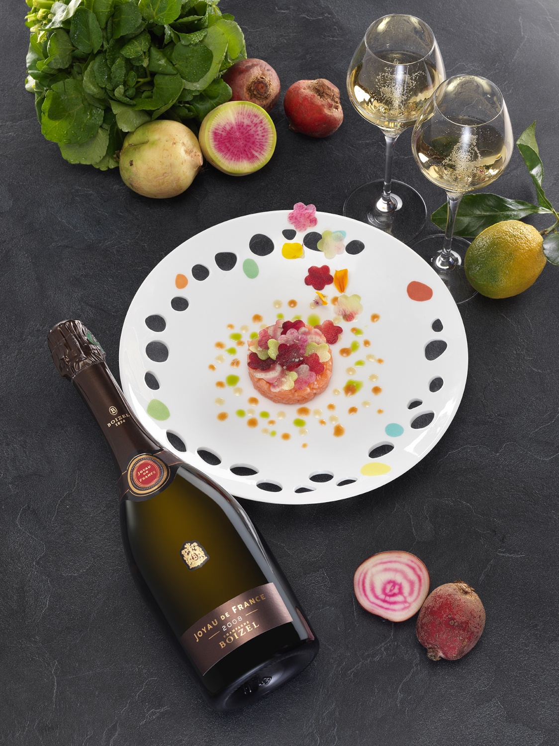 Habits de Saveurs -Champagne Boizel Joyau de France 2008 et Tartare de saumon fumé, copeaux de légumes racines
